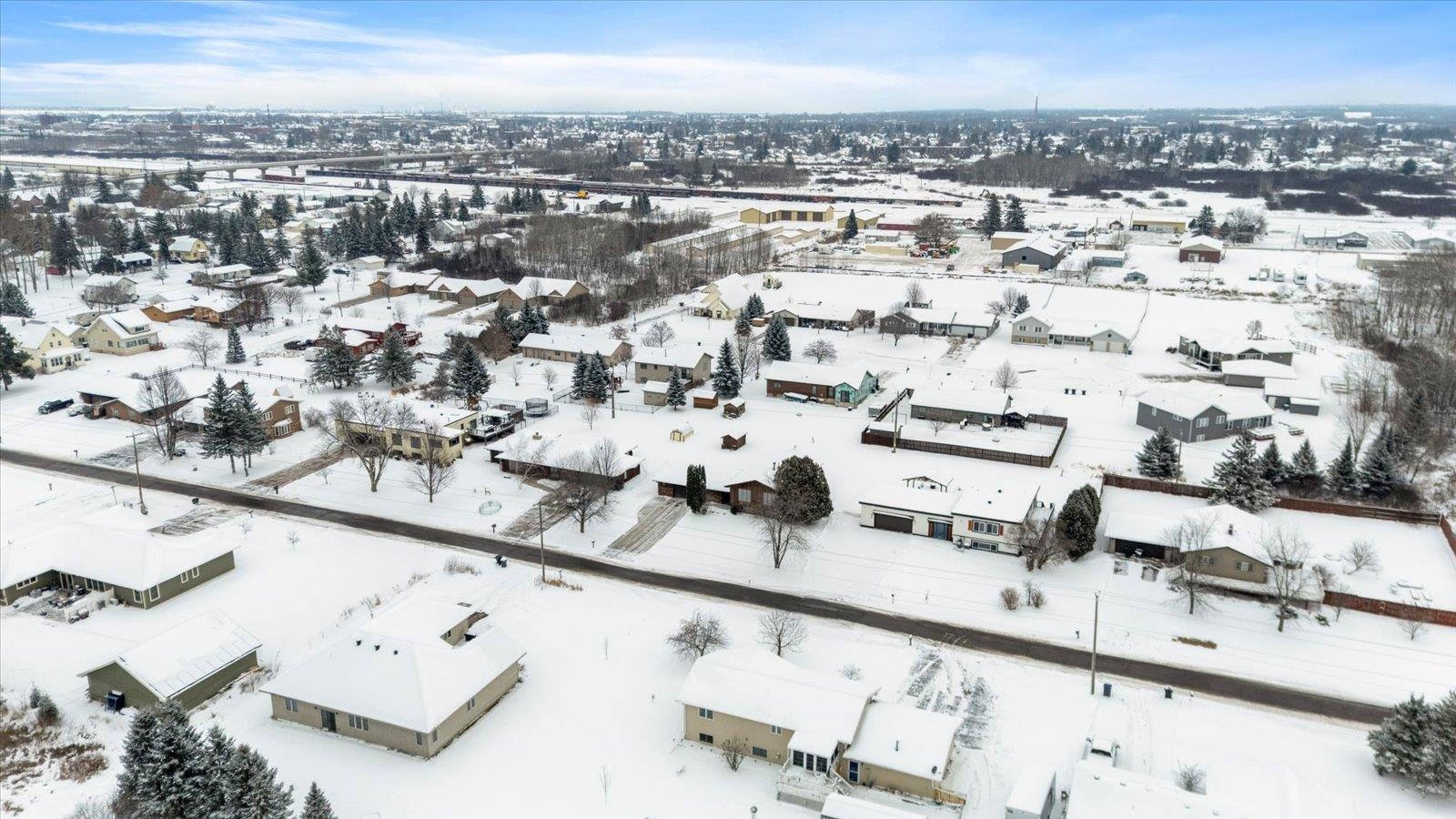 2430 Logan Avenue Superior, WI 54880 - Photo 70 of 70
