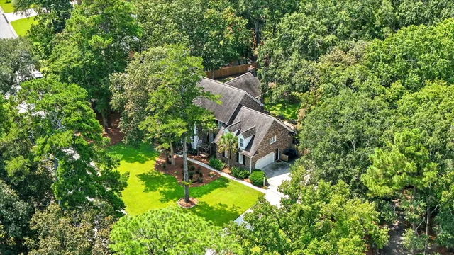 $675,000 | 123 Huckleberry Lane, Summerville, SC 29485