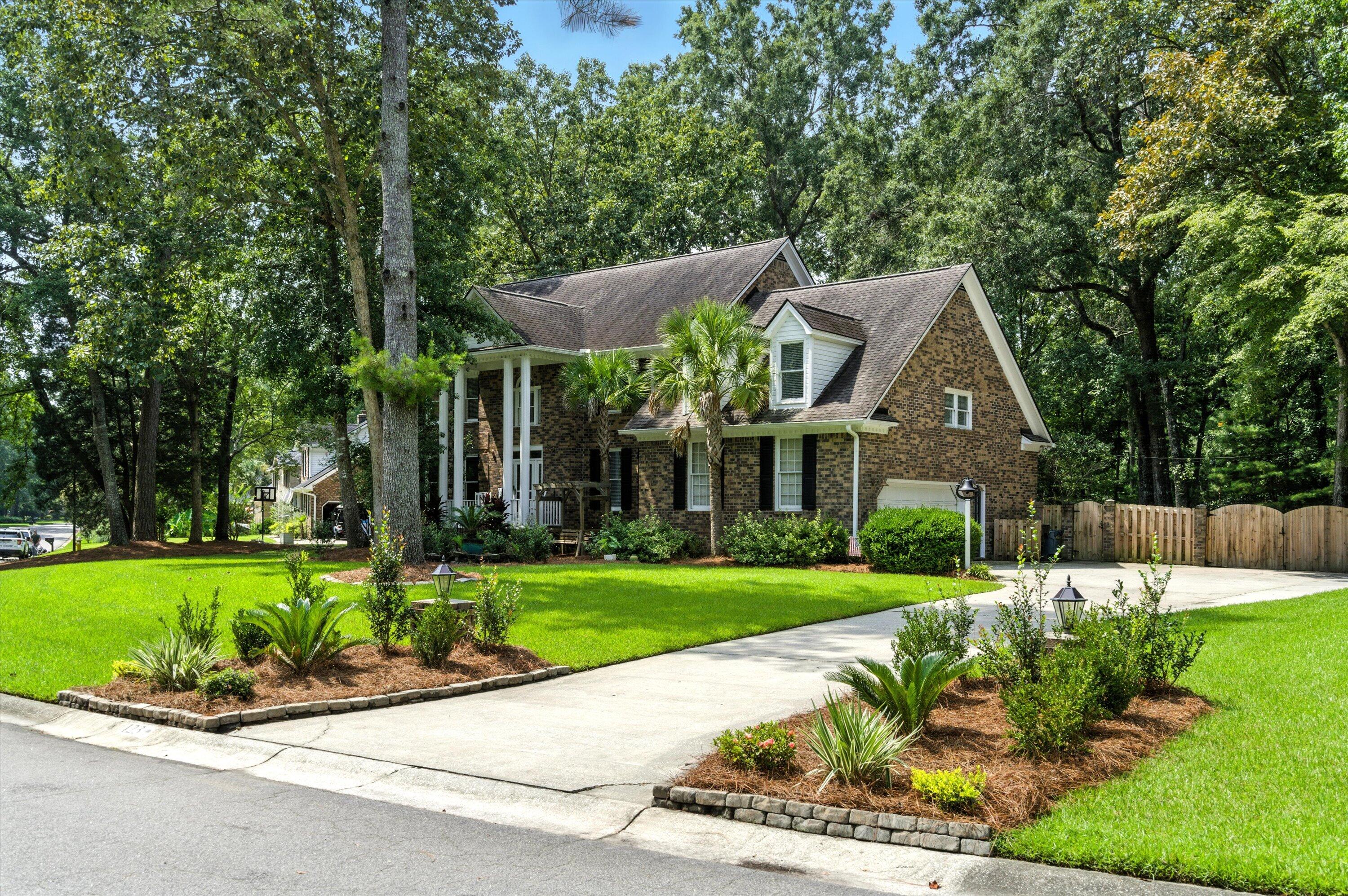 123 Huckleberry Lane Summerville, SC 29485 - Photo 8 of 35 06-003_DSC05710