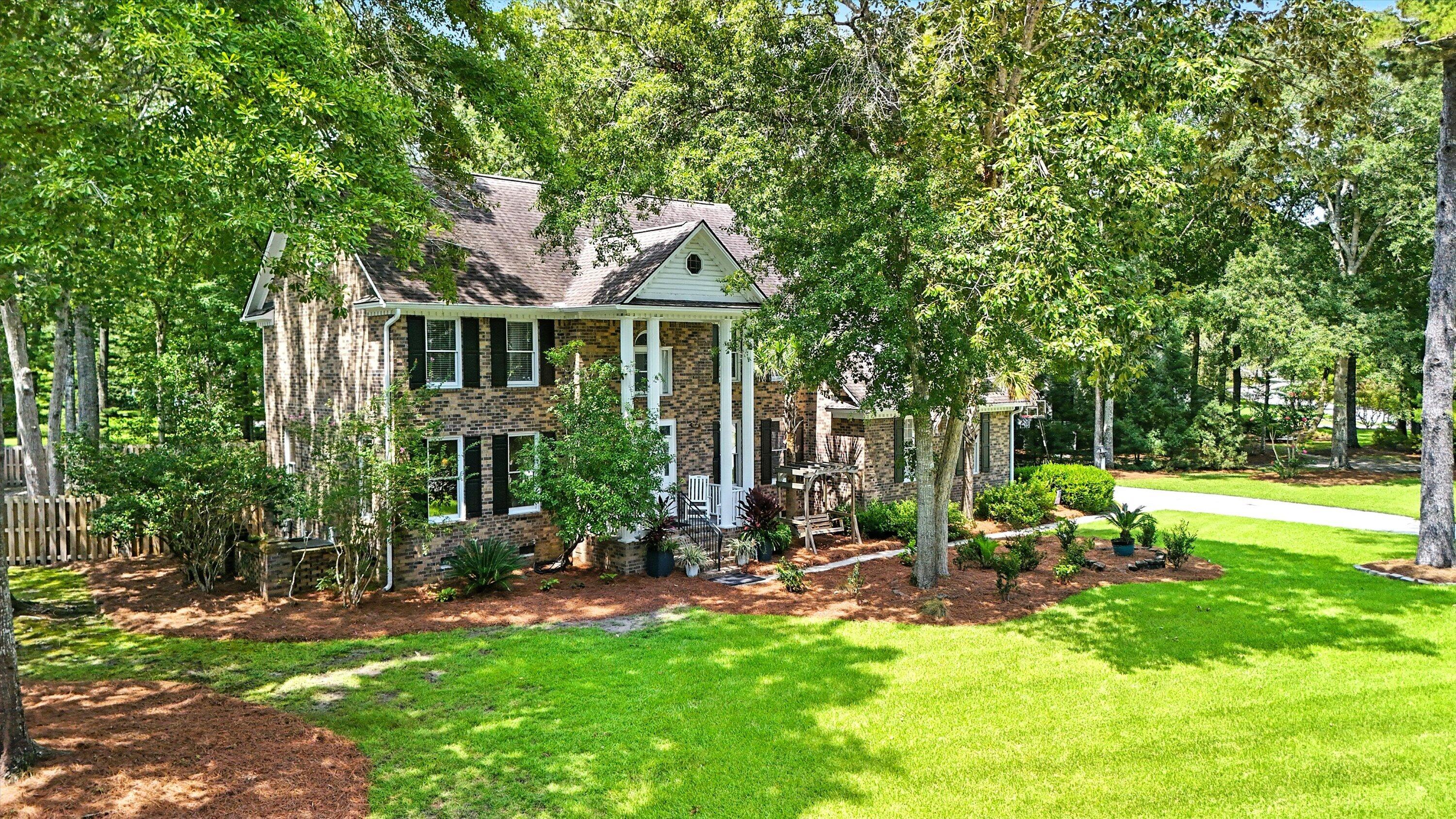 123 Huckleberry Lane Summerville, SC 29485 - Photo 10 of 35 03-006_DJI_20250820123629_0011_D