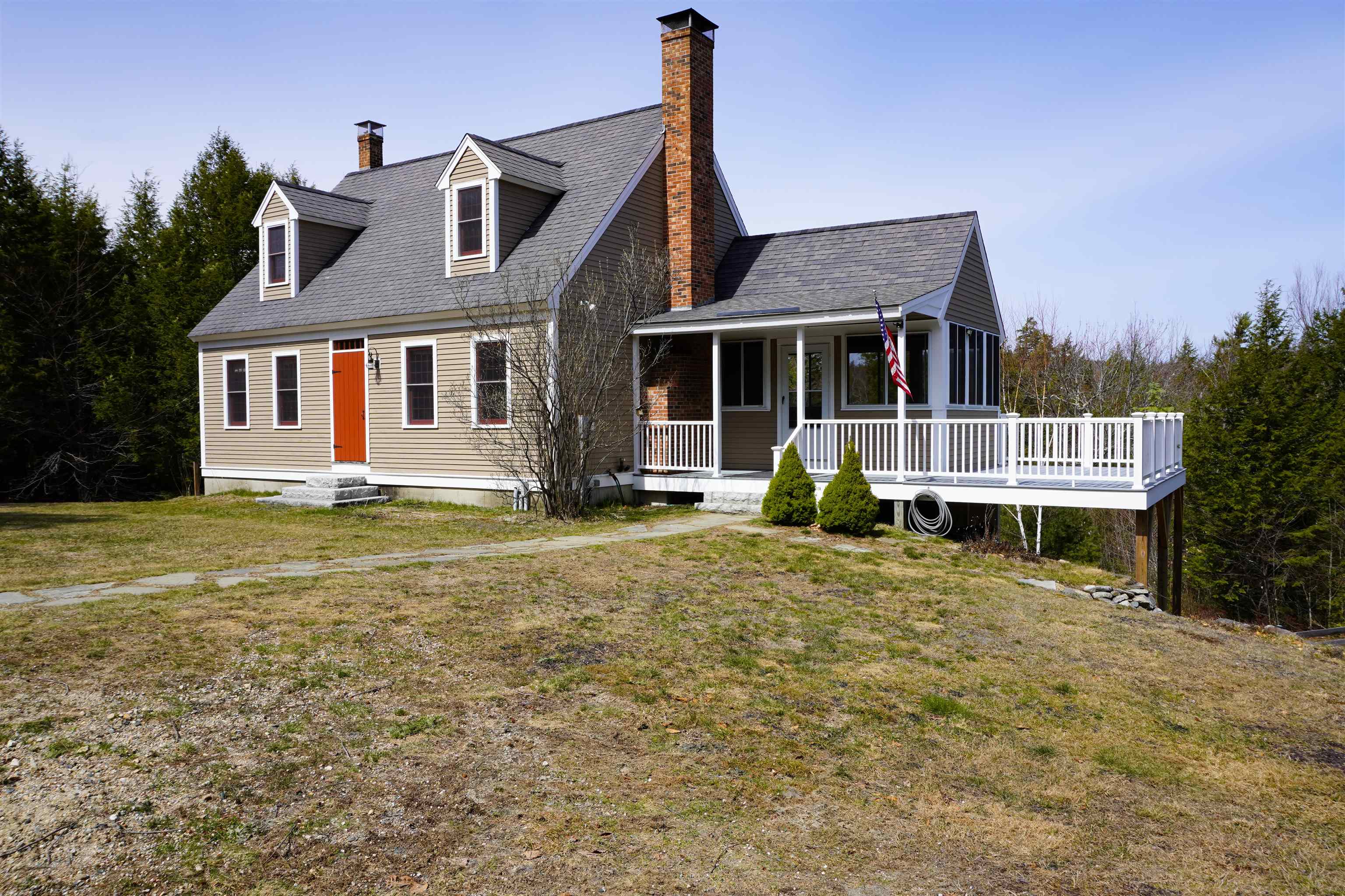 380 Scribner Hill Road Wakefield, NH 03830 - Photo 2 of 46