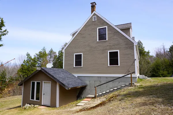 $640,000 | 380 Scribner Hill Road, Wakefield, NH 03830