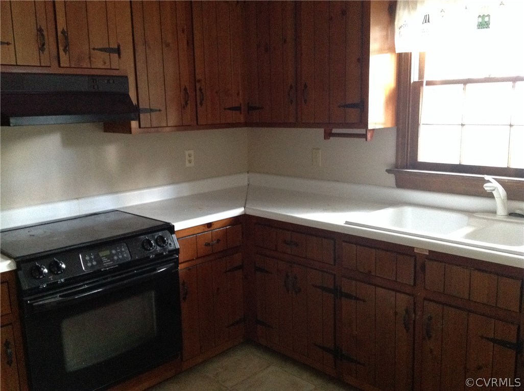 11400 Poplar Ridge Road North Chesterfield, VA 23236 - Photo 2 of 7 Gallery Image 2