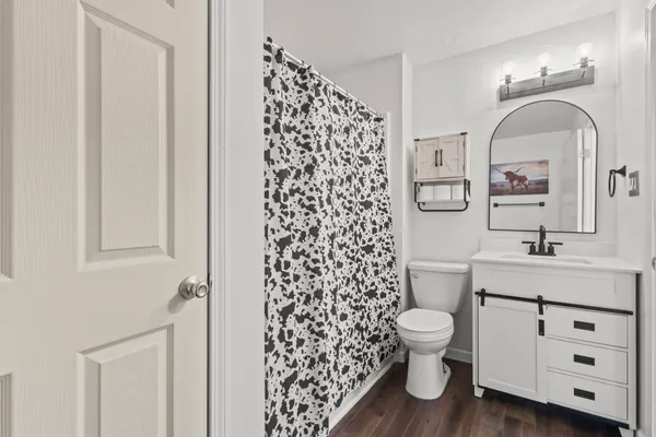 $225,000 | 19961 Englin Road, Winnie, TX 77665