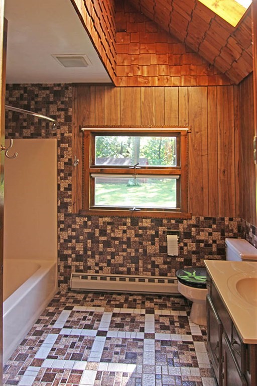 128 Springdale Road Westfield, MA 01085 - Photo 14 of 30 Gallery Image 14