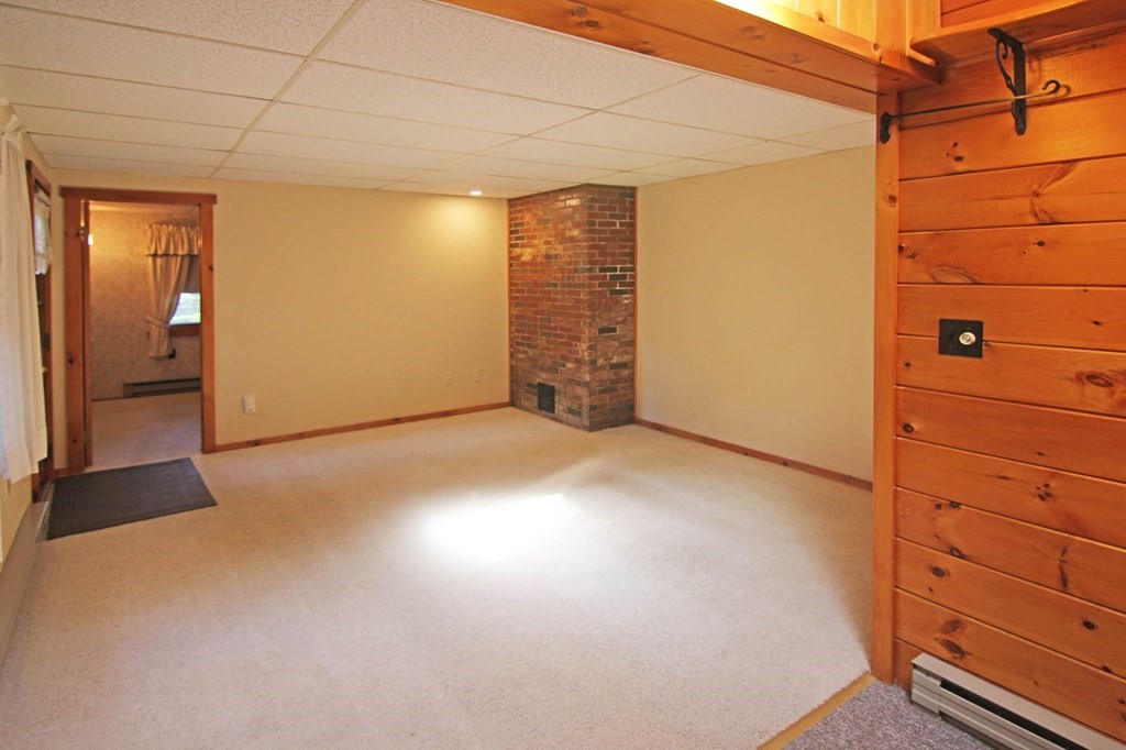 128 Springdale Road Westfield, MA 01085 - Photo 21 of 30 Gallery Image 21
