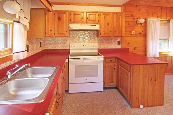 128 Springdale Road Westfield, MA 01085 - Photo 23 of 30 Gallery Image 23