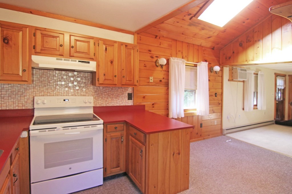 128 Springdale Road Westfield, MA 01085 - Photo 27 of 30 Gallery Image 27