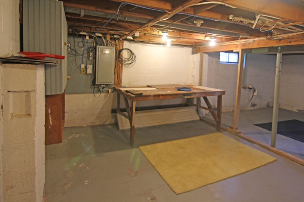 128 Springdale Road Westfield, MA 01085 - Photo 29 of 30 Gallery Image 29
