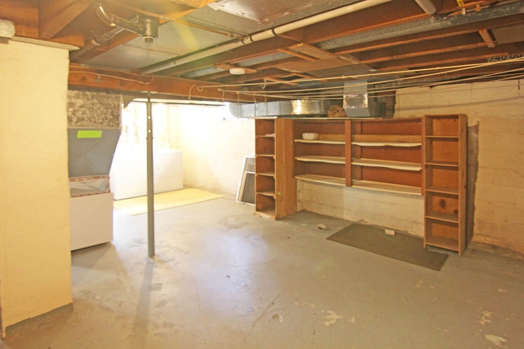 128 Springdale Road Westfield, MA 01085 - Photo 30 of 30 Gallery Image 30