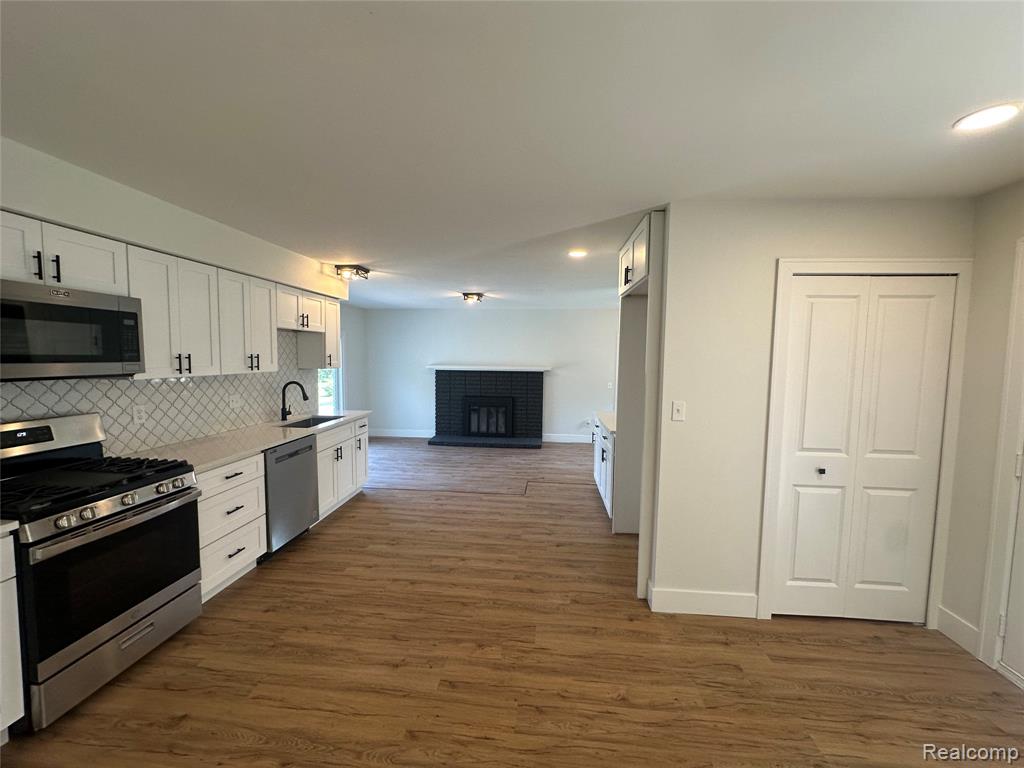 25274 Middlebelt Road Farmington Hills, MI 48336 - Photo 14 of 44