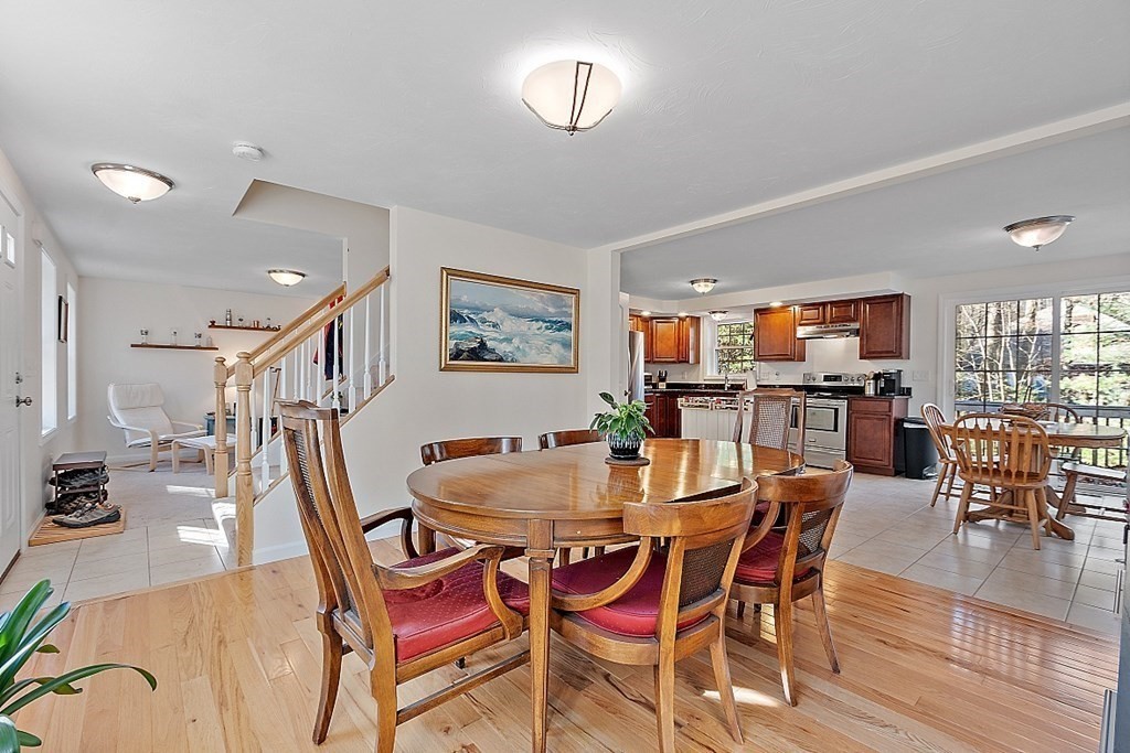 96 Cutler Road Holden, MA 01522 - Photo 3 of 37