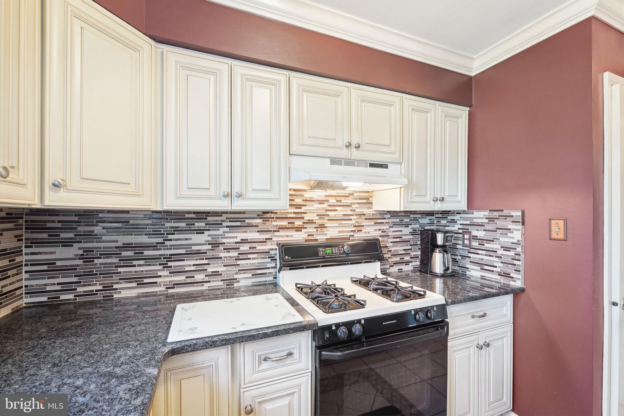 32 Topaz Lane Hamilton, NJ 08690 - Photo 18 of 40