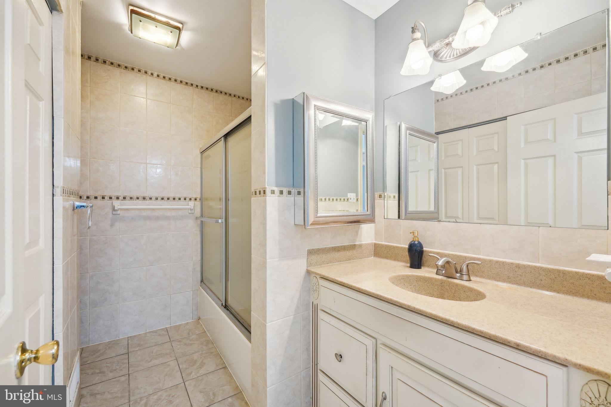32 Topaz Lane Hamilton, NJ 08690 - Photo 24 of 40