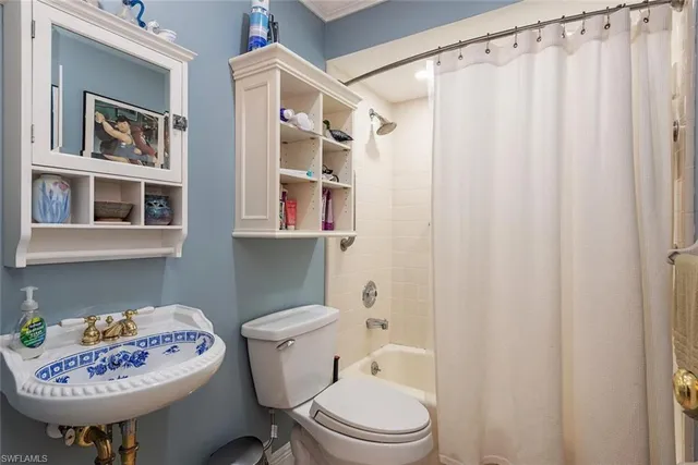 $699,000 | 4616 Chippendale Drive, Naples, FL 34112