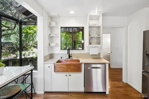 $1,295,000 | 51 Bayview Road, Kentfield, CA 94904