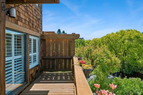 $1,295,000 | 51 Bayview Road, Kentfield, CA 94904