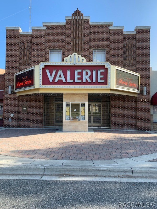 964 Pritchard Island Road Inverness, FL 34450 - Photo 68 of 76 Downtown Inverness Theater
