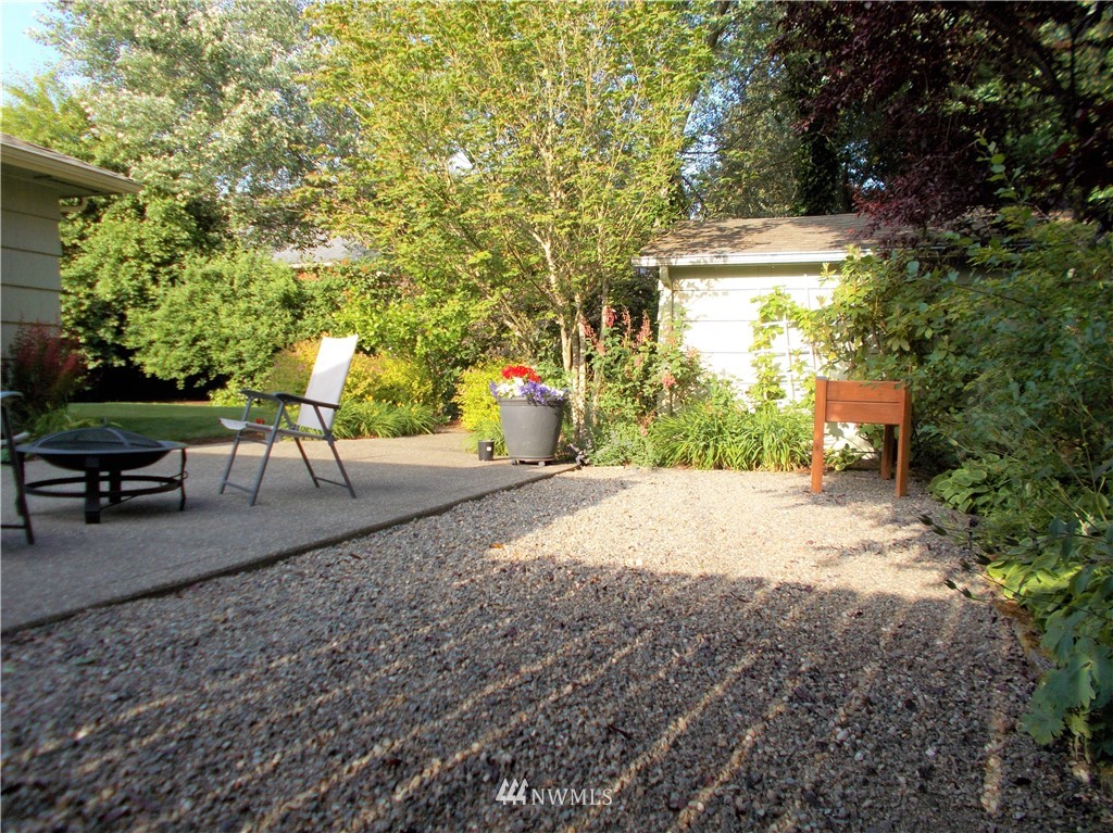 1548 Boulevard Road Southeast Olympia, WA 98501 - Photo 17 of 22 Gallery Image 17