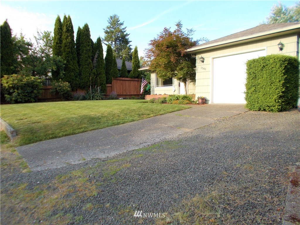 1548 Boulevard Road Southeast Olympia, WA 98501 - Photo 4 of 22 Gallery Image 4