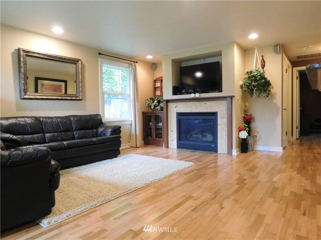 1548 Boulevard Road Southeast Olympia, WA 98501 - Photo 7 of 22 Gallery Image 7