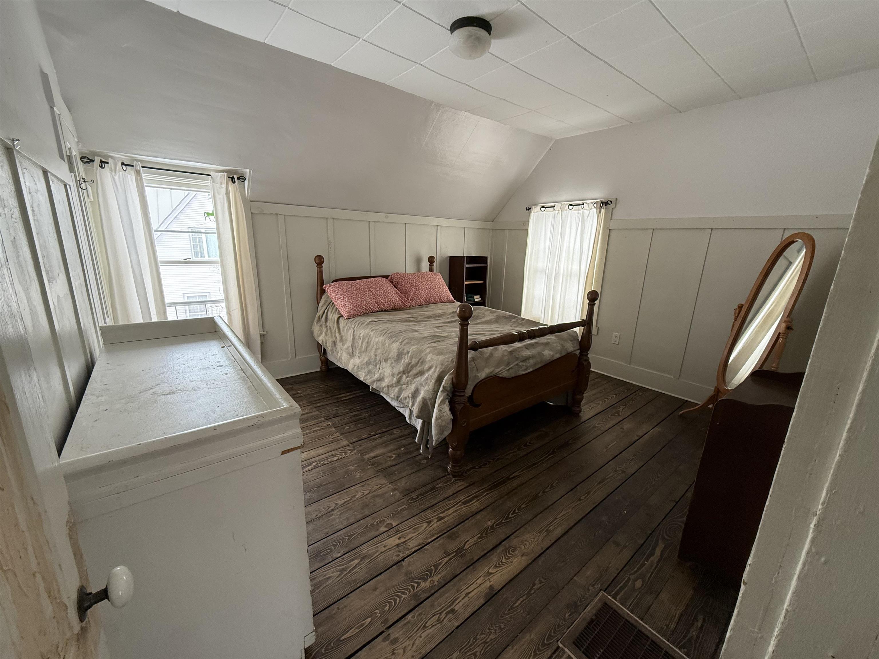 50 South Pleasant Street Randolph, VT 05060 - Photo 17 of 32