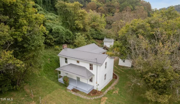 $399,000 | 630 Artrip Road, Cleveland, VA 24225