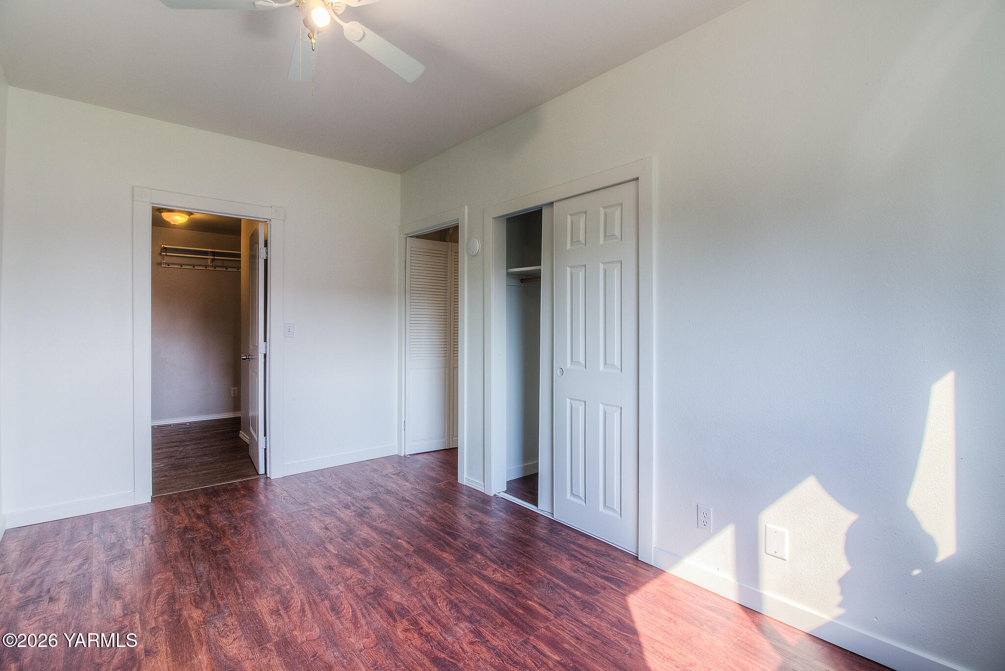 270 Cheyne Road Zillah, WA 98953 - Photo 19 of 26 18 Bedroom 2