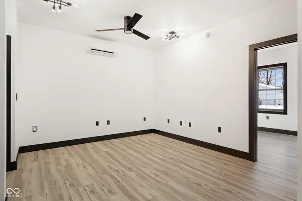 $1,100 | 1013 14th Street, Columbus, IN 47201