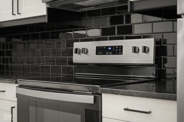 $1,100 | 1013 14th Street, Columbus, IN 47201