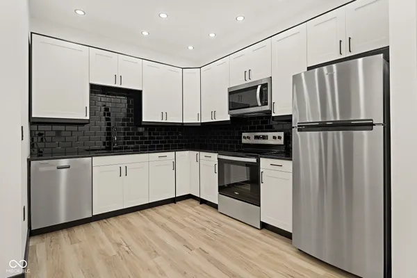 $1,100 | 1013 14th Street, Columbus, IN 47201