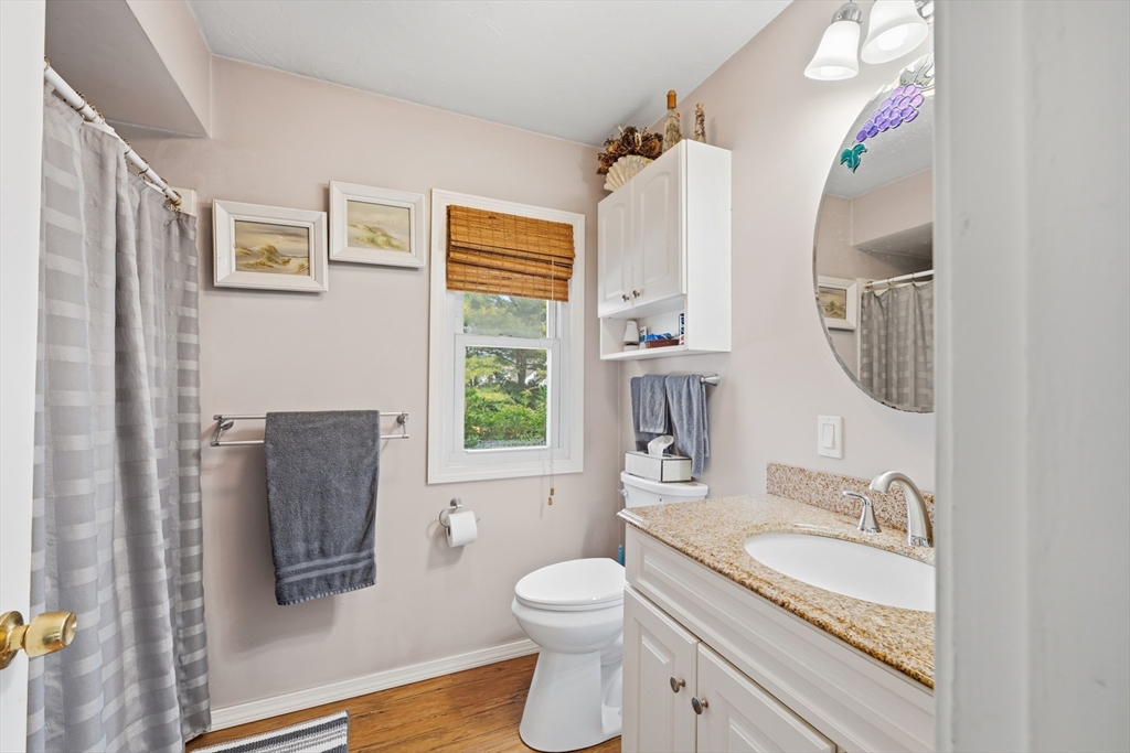 44 Hemlock Drive Lunenburg, MA 01462 - Photo 12 of 23