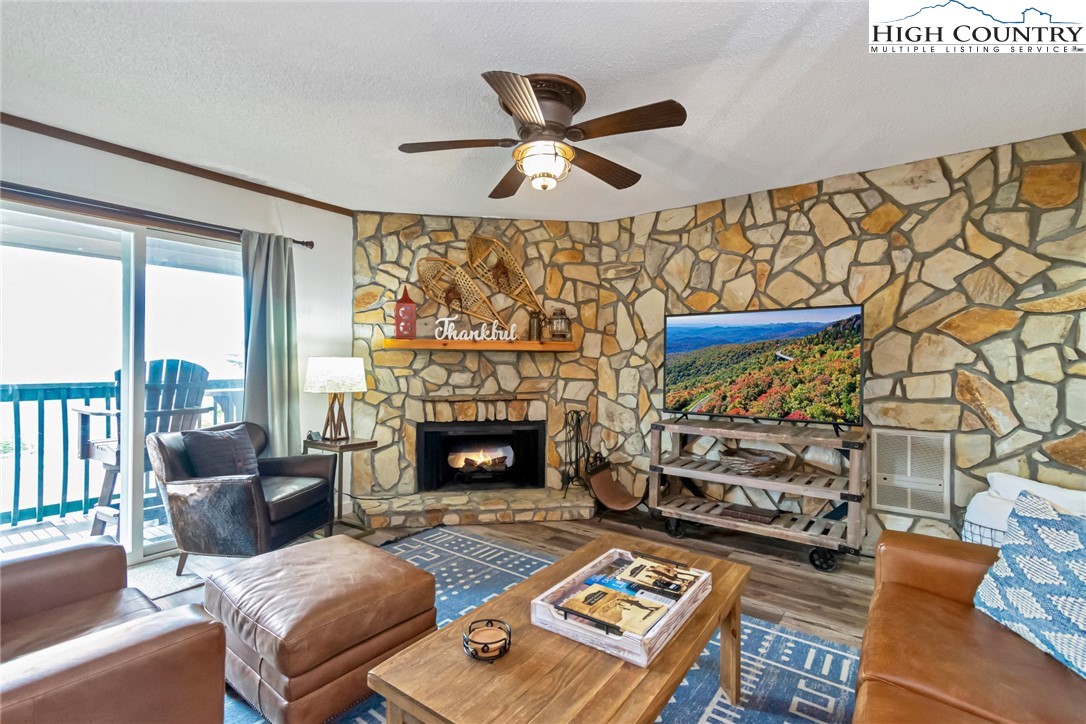 301 Pinnacle Inn Road, Unit 2210 Beech Mountain, NC 28604 - Photo 23 of 47 Gallery Image 23