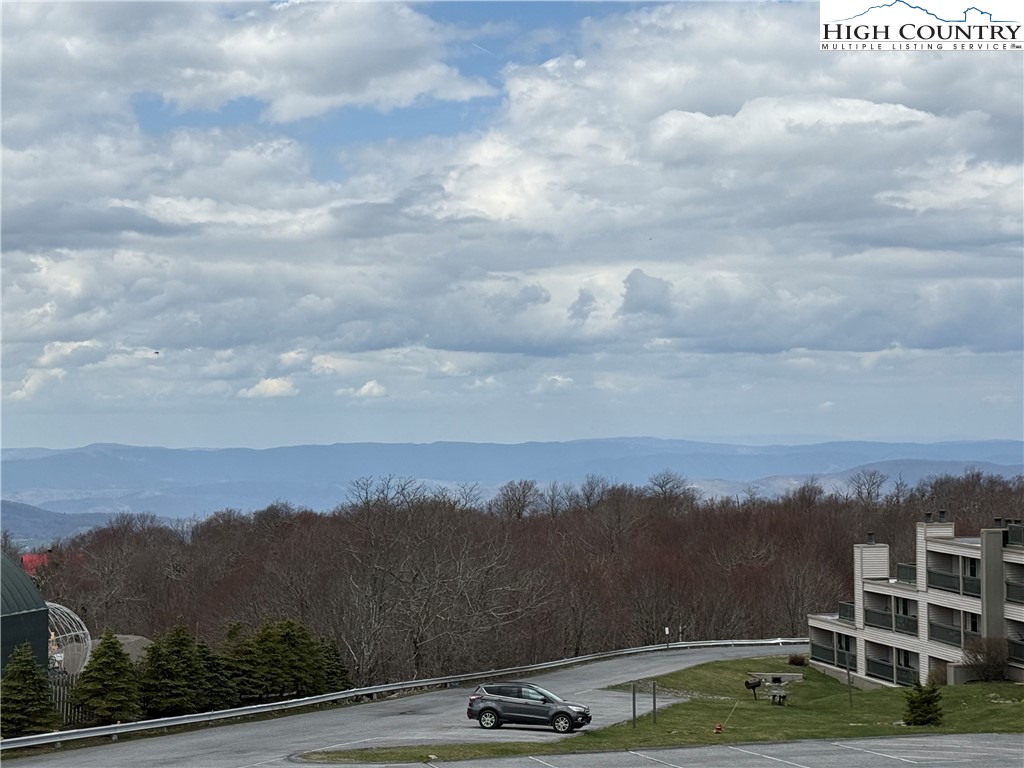 301 Pinnacle Inn Road, Unit 2210 Beech Mountain, NC 28604 - Photo 27 of 47 Gallery Image 27