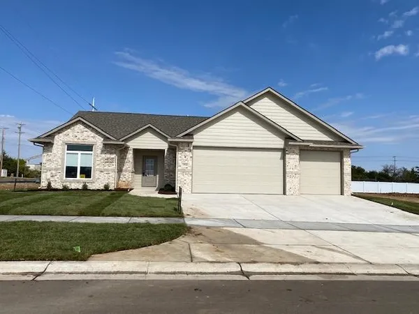 $372,100 | 13516 West Jewell Court, Wichita, KS 67235