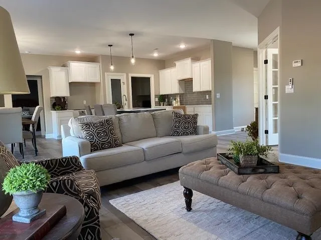 $372,100 | 13516 West Jewell Court, Wichita, KS 67235