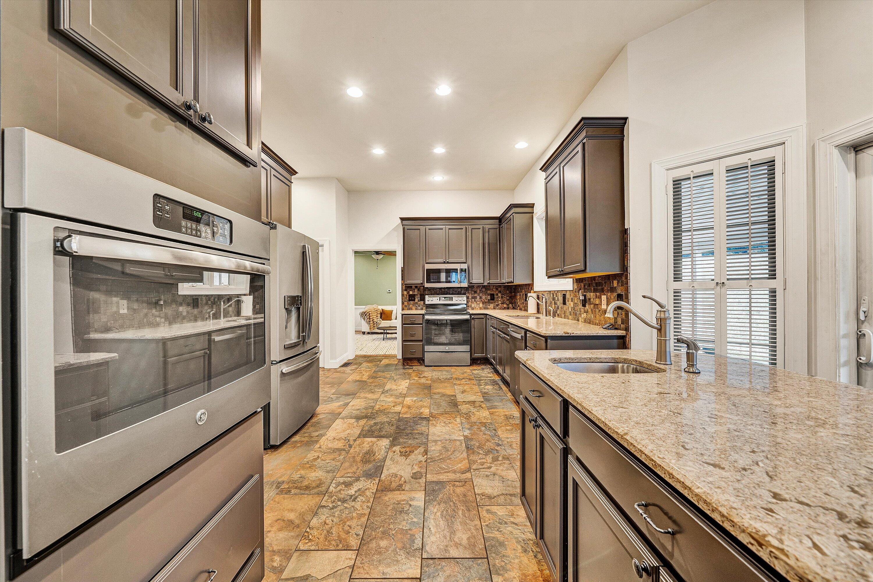 116 Dustys Road Covington, VA 24426 - Photo 23 of 96 023-DSC00031