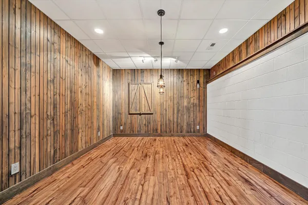 $599,000 | 116 Dustys Road, Covington, VA 24426