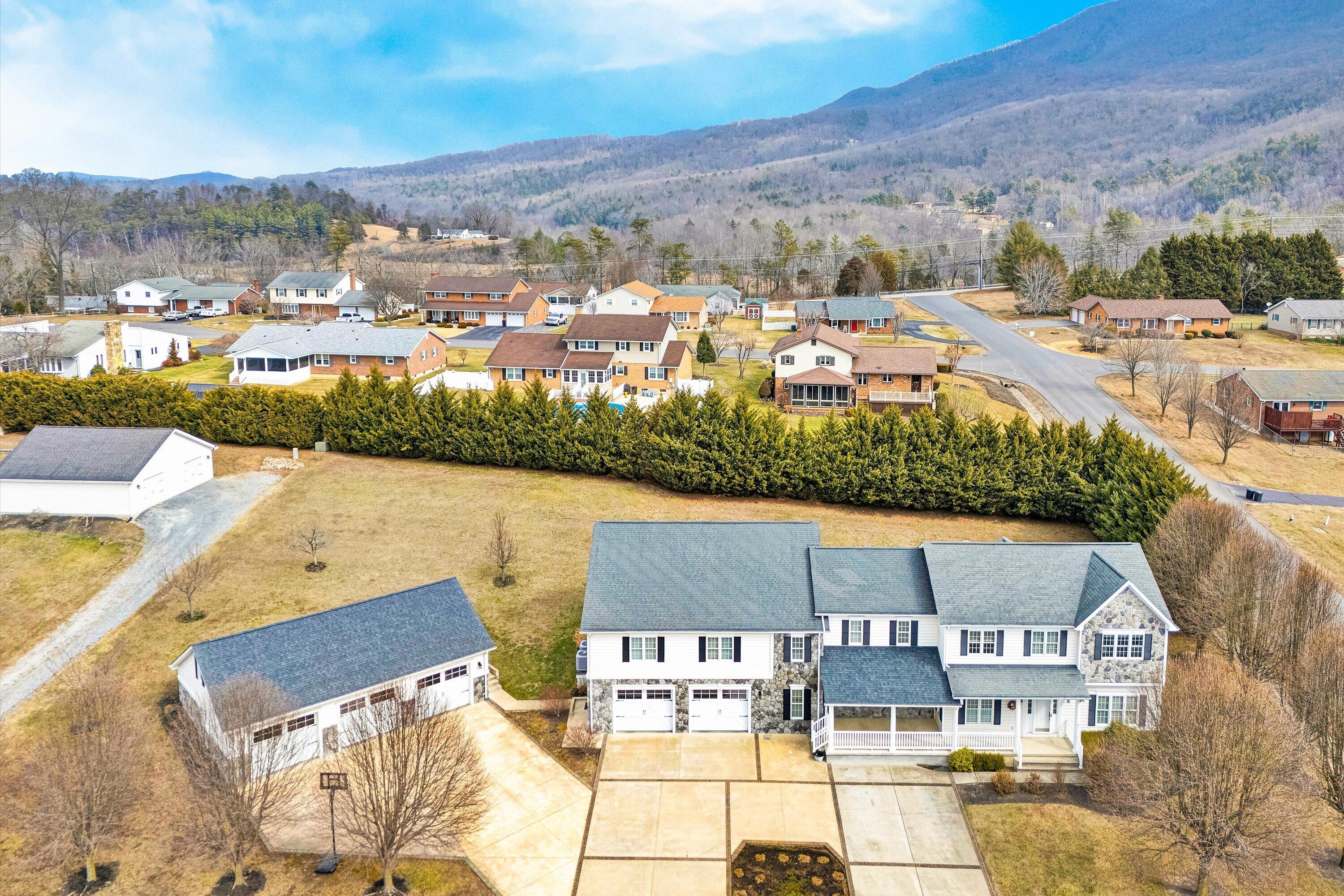 116 Dustys Road Covington, VA 24426 - Photo 4 of 96 004-SGP-0035