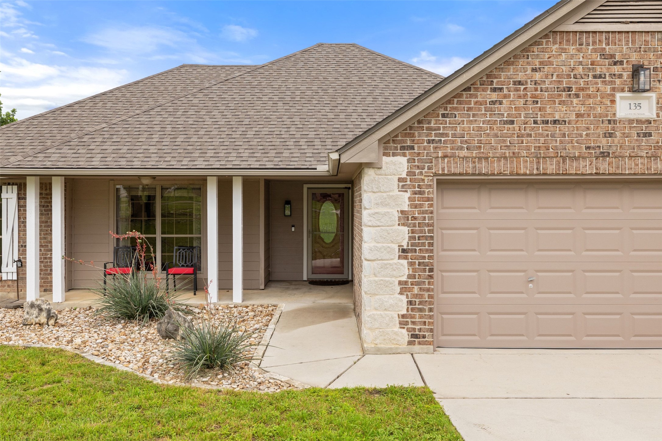 135 Barton Road San Marcos, TX 78666 - Photo 16 of 29 Inviting landscaped entry way