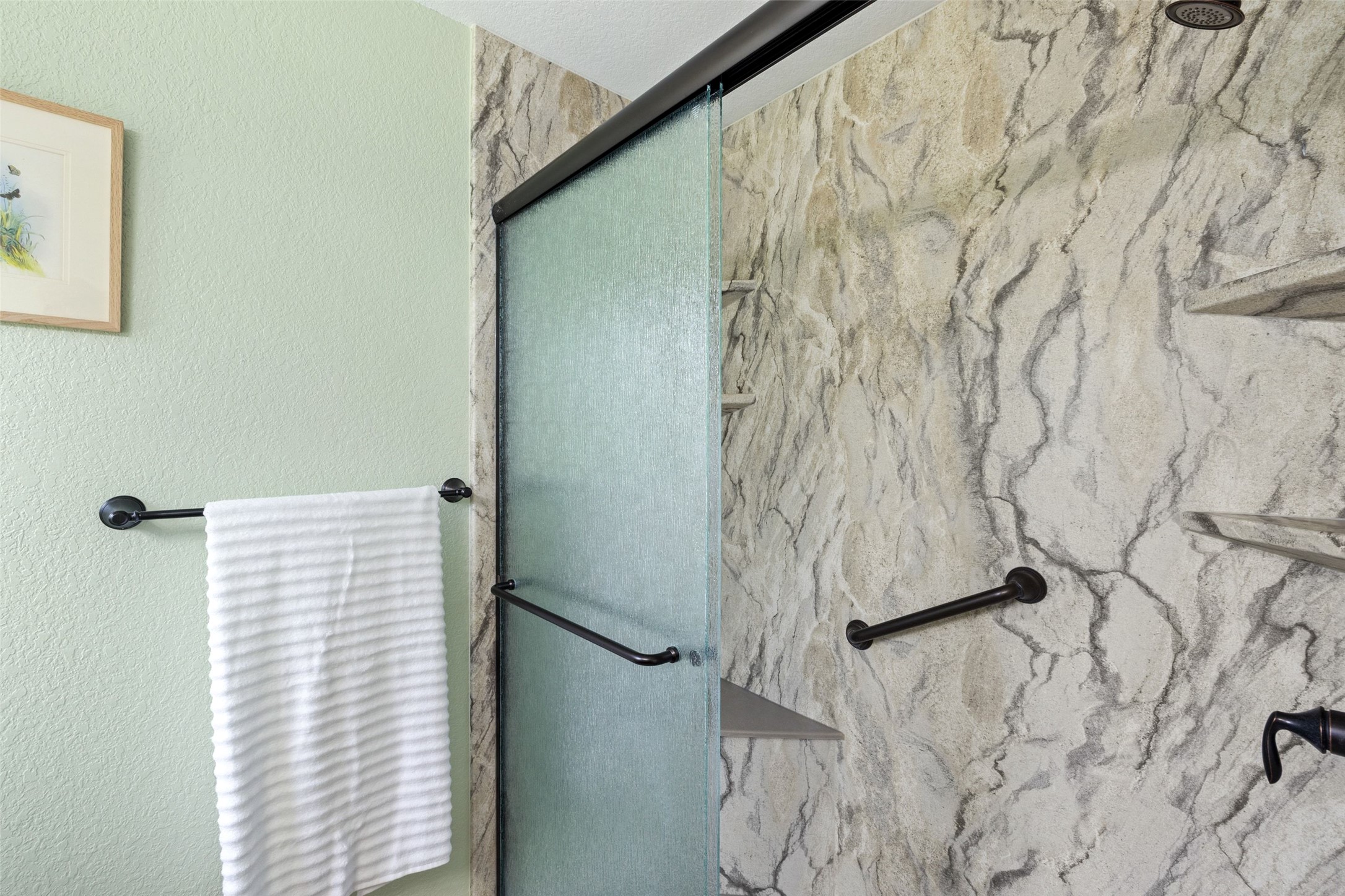 135 Barton Road San Marcos, TX 78666 - Photo 23 of 29 Serene full tile surround shower