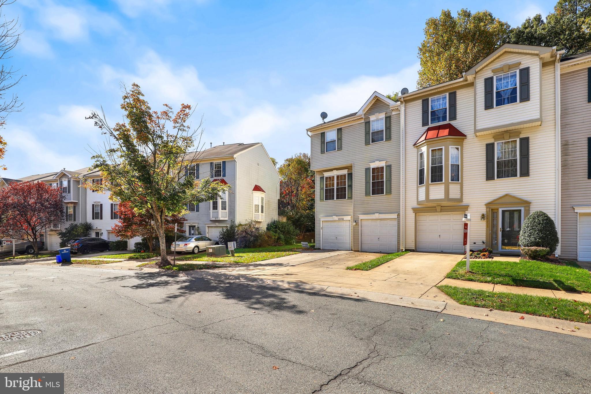 13356 Rushing Water Way Germantown, MD 20874 - Photo 3 of 31 Gallery Image 3