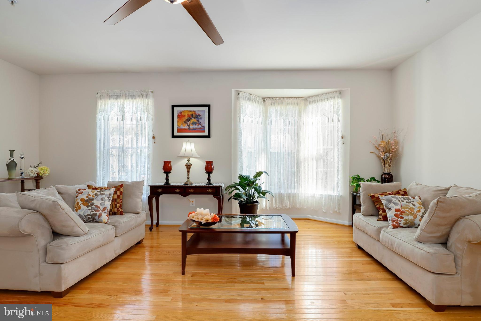 13356 Rushing Water Way Germantown, MD 20874 - Photo 5 of 31 Gallery Image 5