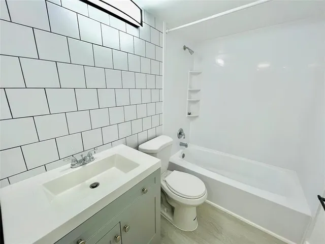 $179,000 | Lyons Park, Pompano Beach, FL 33060