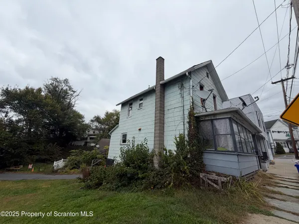 $78,000 | 60 Mill Street, Pittston, PA 18640