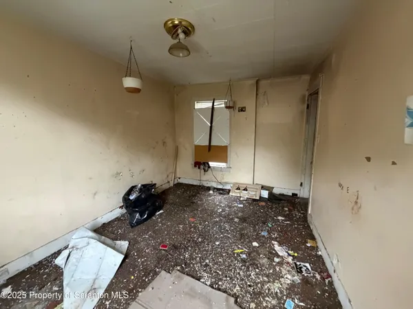 $78,000 | 60 Mill Street, Pittston, PA 18640