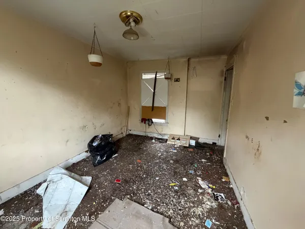 $78,000 | 60 Mill Street, Pittston, PA 18640