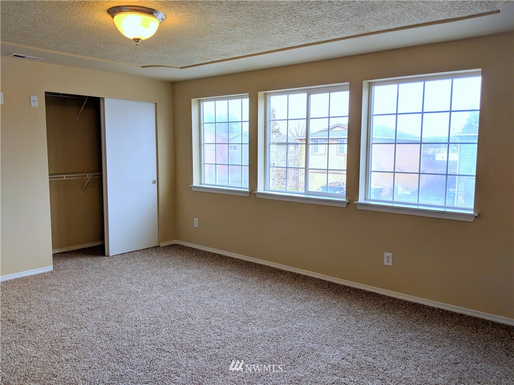 19746 Aspenwood Court Southwest Rochester, WA 98579 - Photo 13 of 20