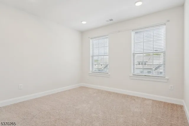 $875,000 | 6 Lilac Drive, Warren, NJ 07059