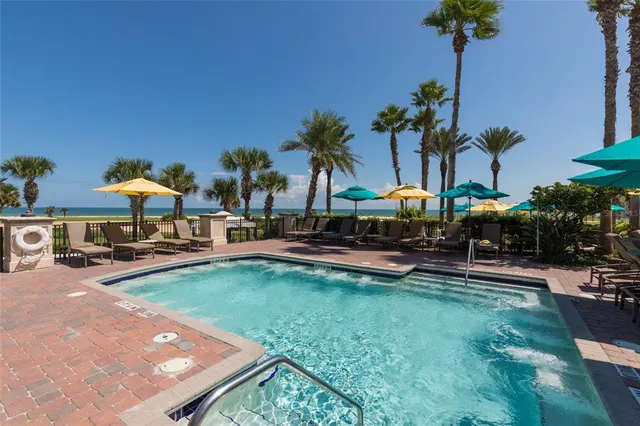 $999,900 | 54 Hammock Beach Circle South, Palm Coast, FL 32137